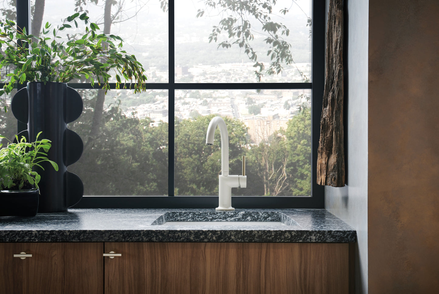 Brizo 61075LF-MWLHP Odin Bar Faucet with Arc Spout, Matte White (Jason Wu for Brizo)