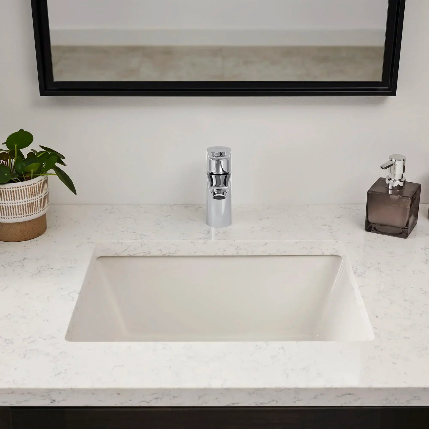 Grohe Bauloop Single Hole Single-Handle S-Size Bathroom Faucet, 1.2 Gpm (4.5 L/Min)