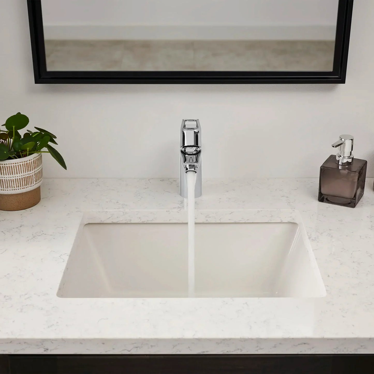 Grohe Bauloop Single Hole Single-Handle S-Size Bathroom Faucet, 1.2 Gpm (4.5 L/Min)