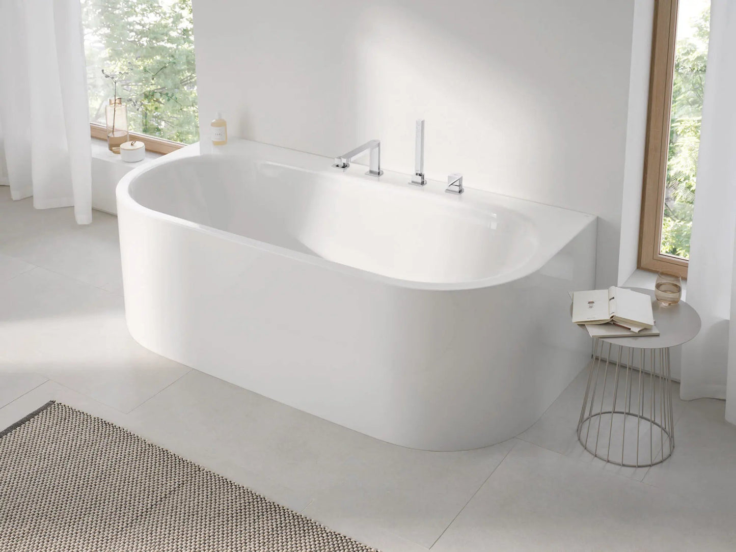 Grohe Plus 4-Hole Single-Handle Deck Mount Roman Tub Faucet with 1.75 gpm Hand Shower - 29307