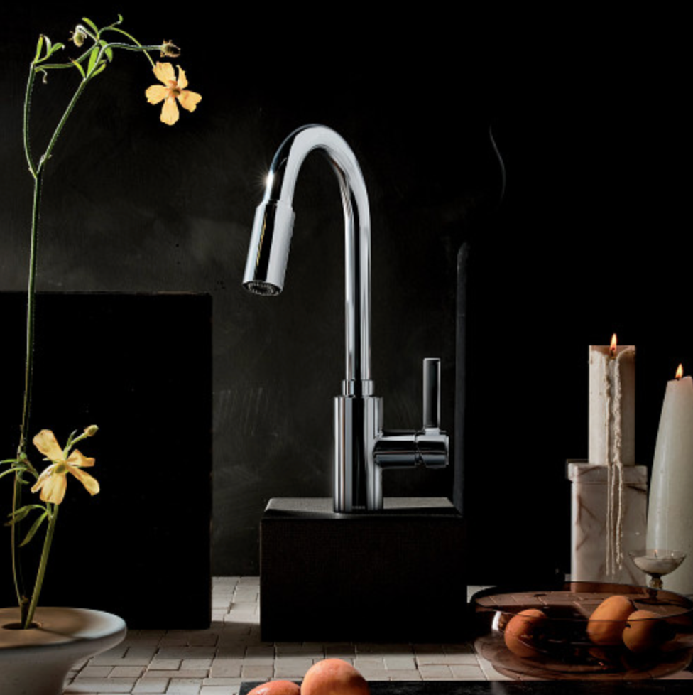 Moen Genta LX MotionSense Wave One-Handle High Arc Pulldown Kitchen Faucet