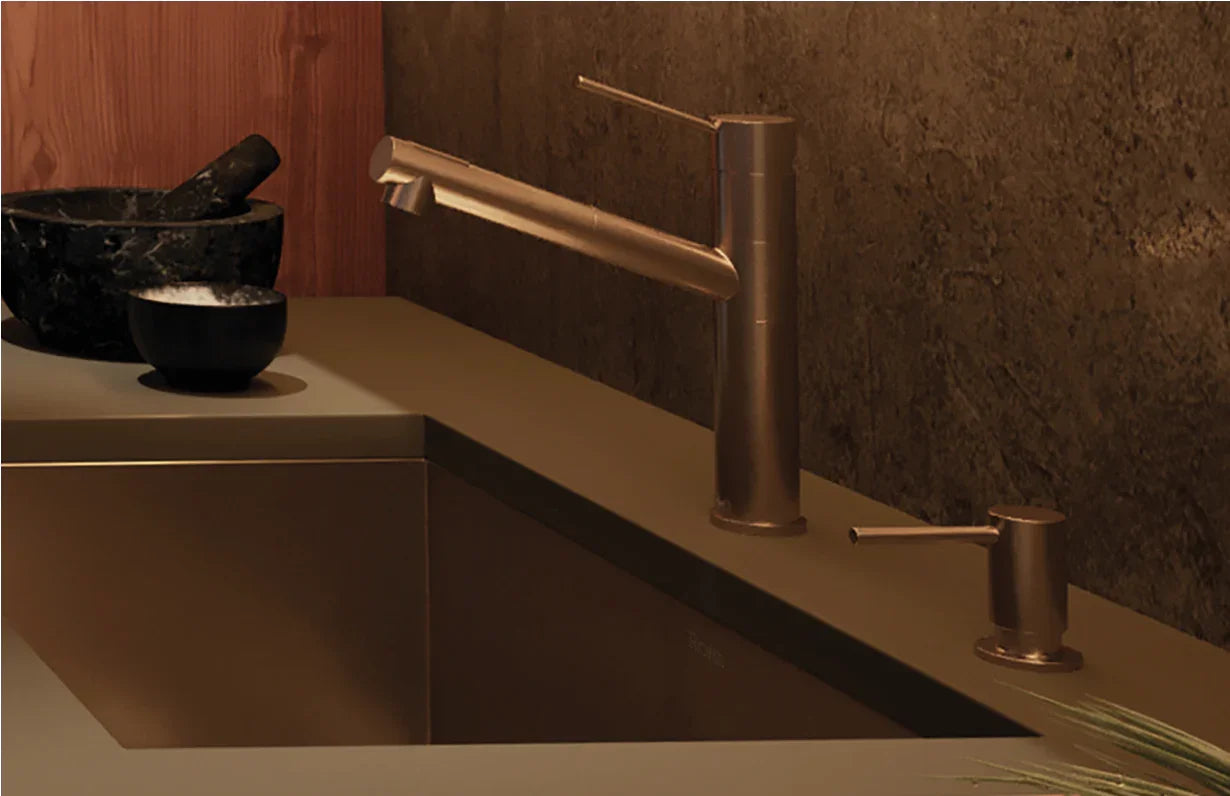 Riobel Cayo Pull-Out Kitchen Faucet Dual Spray 1.8 GPM