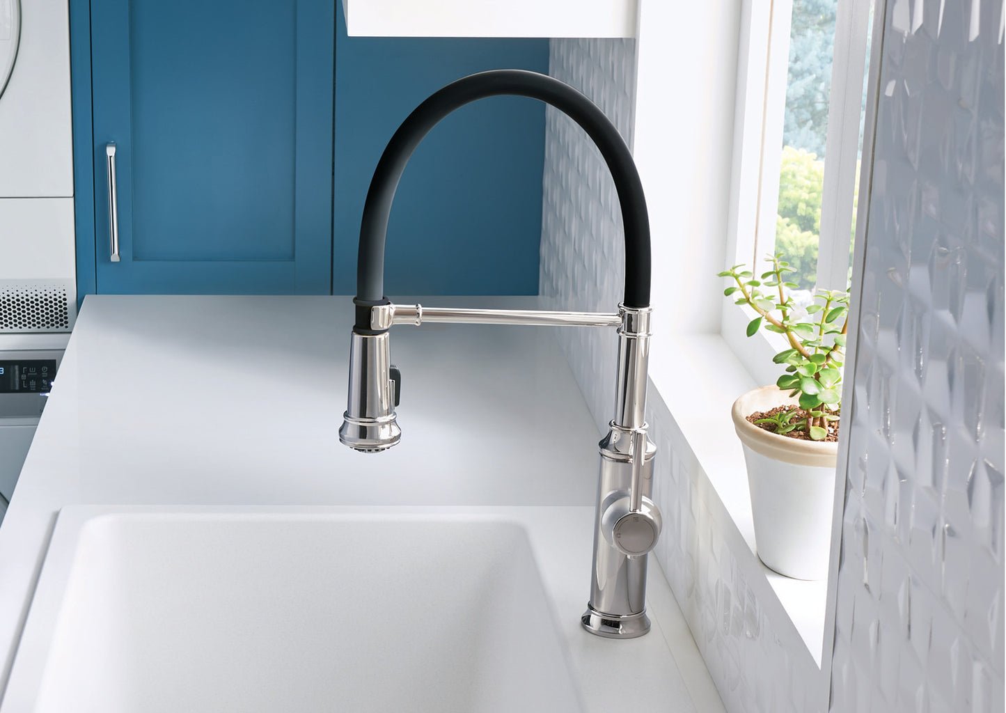 Blanco Empressa Semi Pro Kitchen Faucet 1.5 GPM