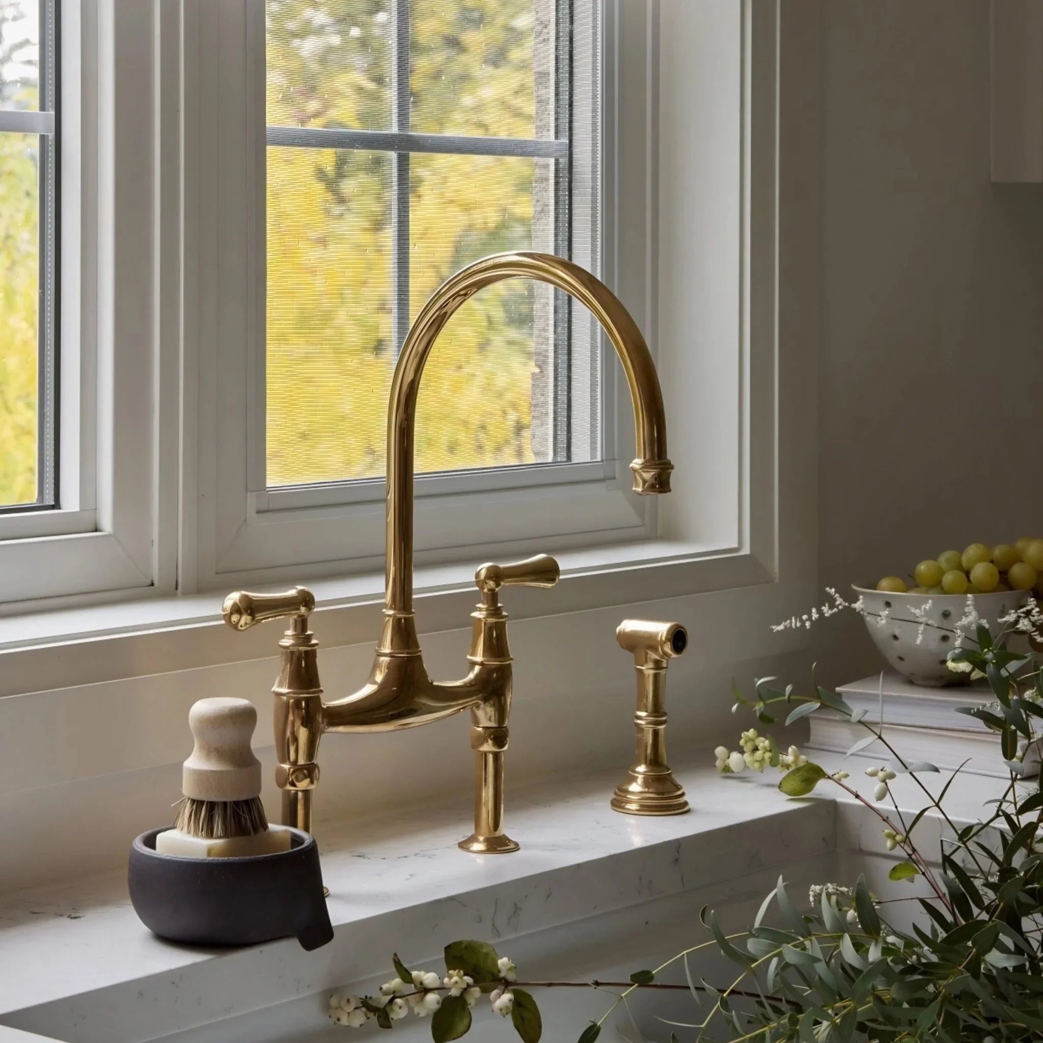 Premium kitchen faucets