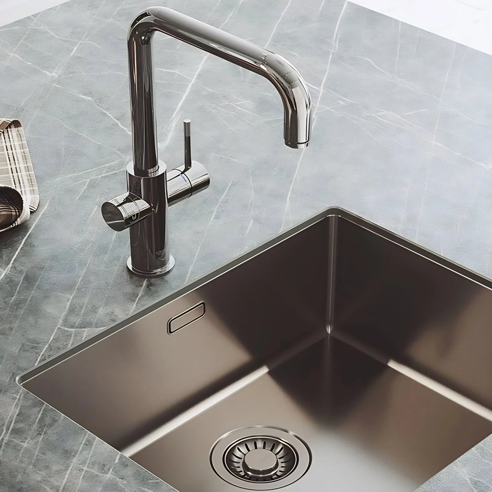 Kitchen sinks