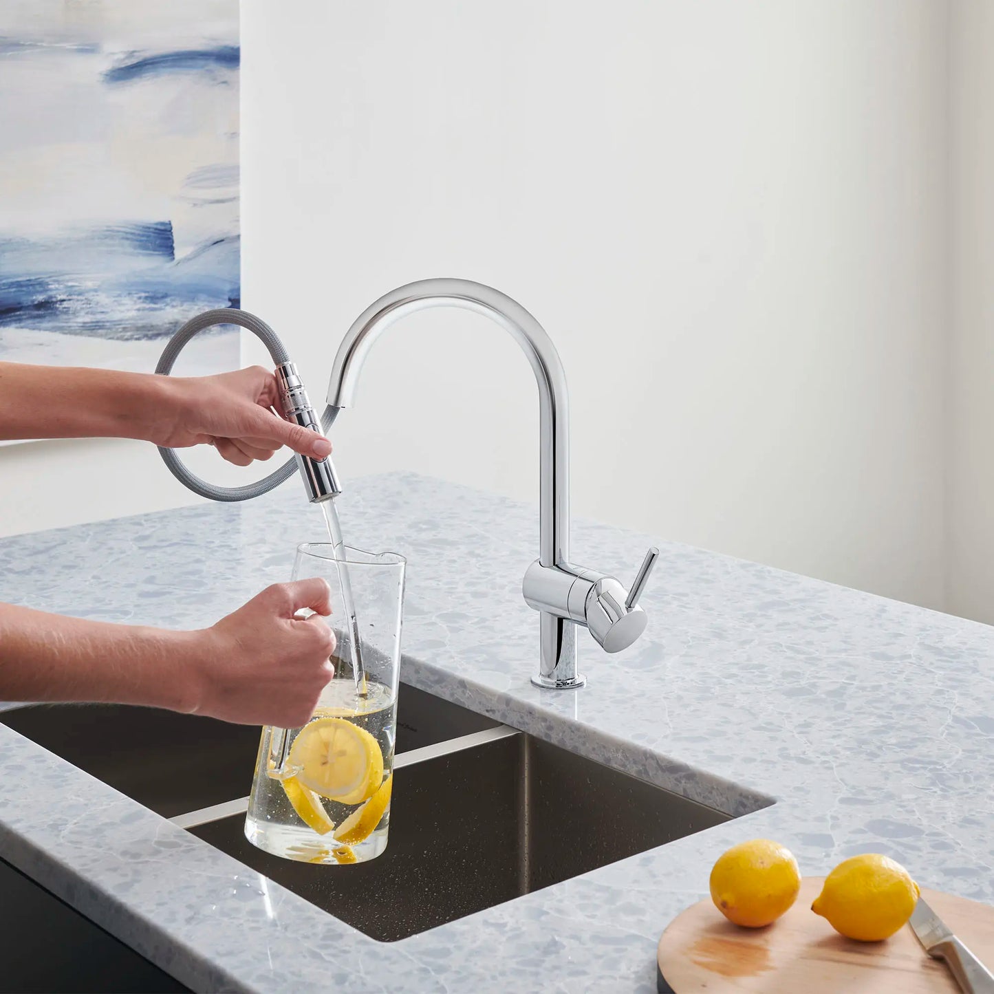Grohe Minta Single-Handle Pull Down Kitchen Faucet Dual Spray 1.75 gpm - 31378