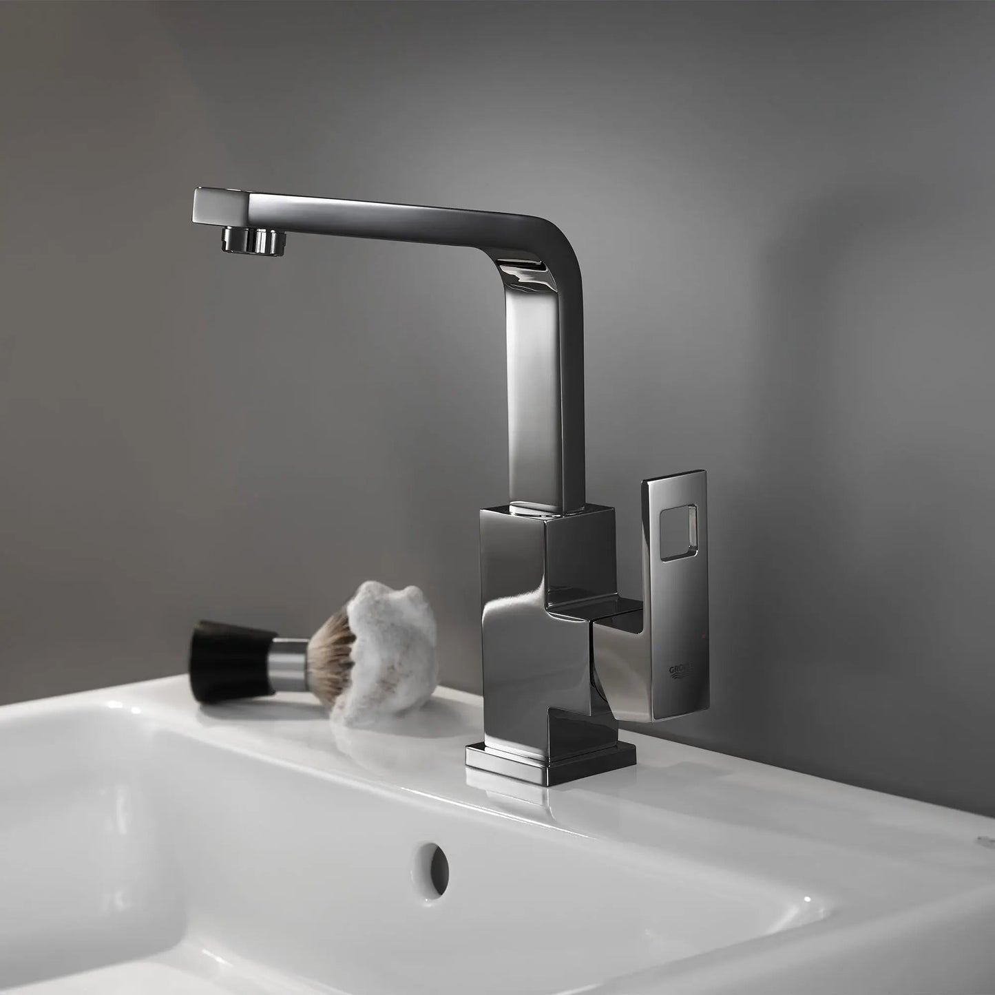 Grohe Eurocube Single Hole Single-Handle L-Size Bathroom Faucet 4.5 L/min (1.2 gpm) - 23184
