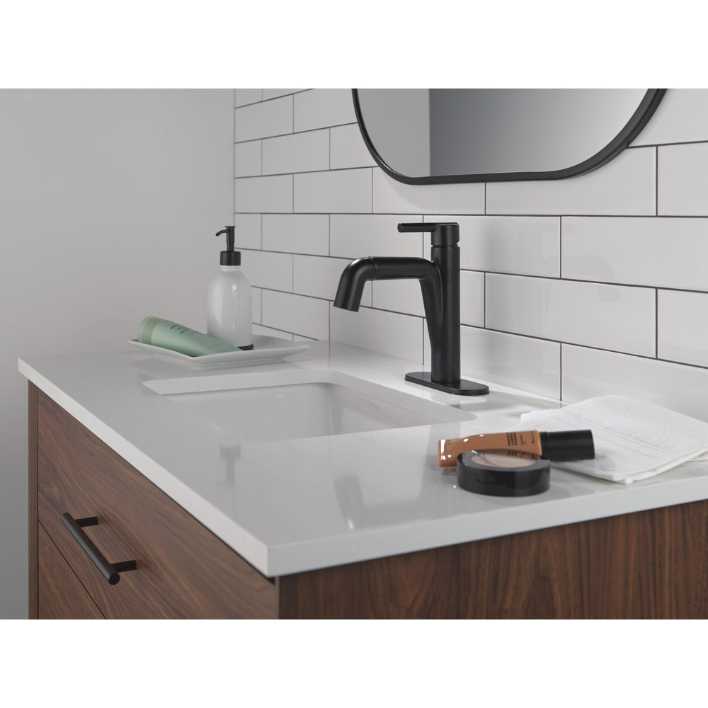 Delta Single Handle Pull-Down Bathroom Faucet - 15849LF