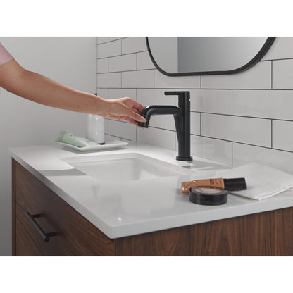 Delta Single Handle Pull-Down Bathroom Faucet - 15849LF
