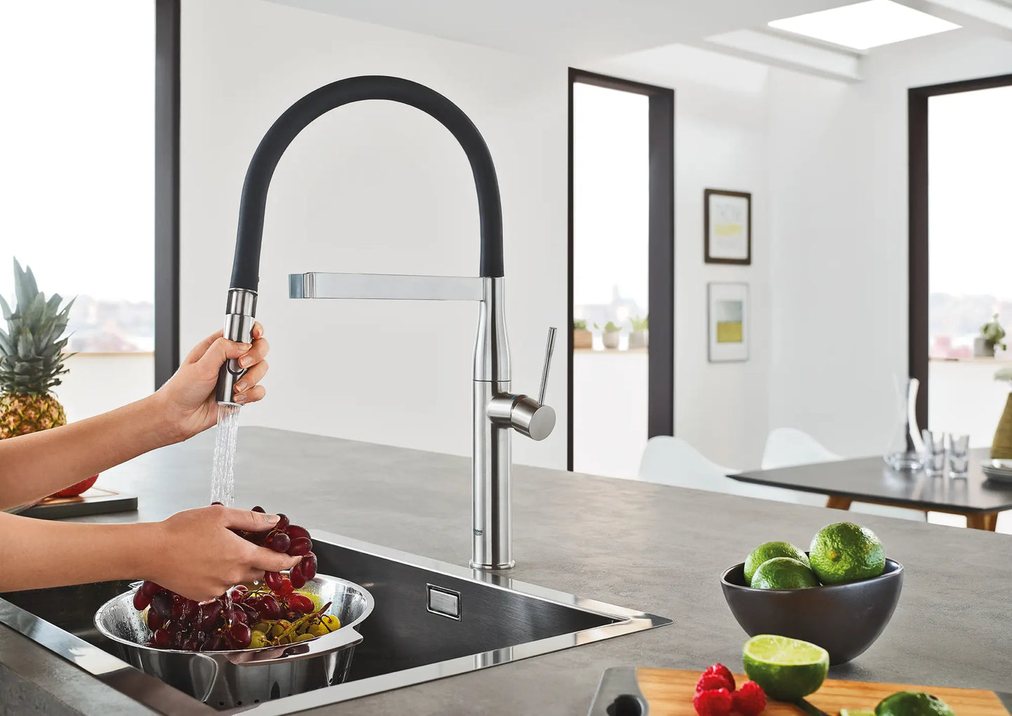 Grohe Essence Single-Handle Semi-Pro Dual Spray Kitchen Faucet (1.75 gpm) - 30295
