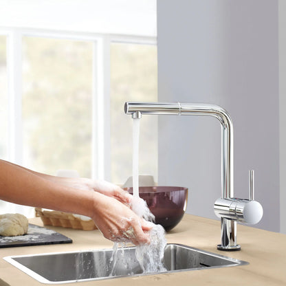 Grohe Minta Single-Handle Pull-Out Kitchen Faucet Dual Spray (1.75 gpm) - 30300