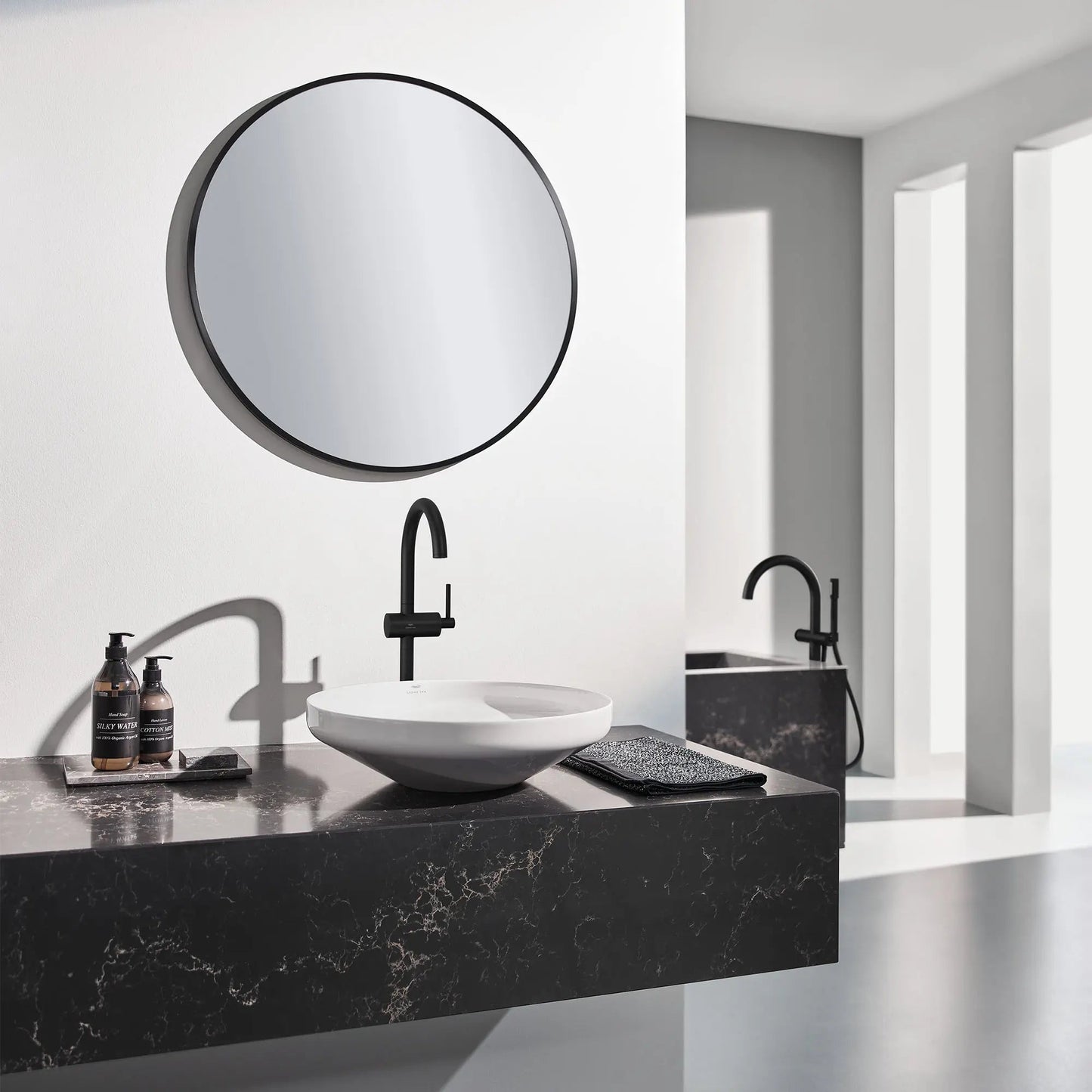 Grohe Atrio New Single Hole Single-Handle L-Size Bathroom Faucet, 1.2 GPM (4.5 L/min) - 24350