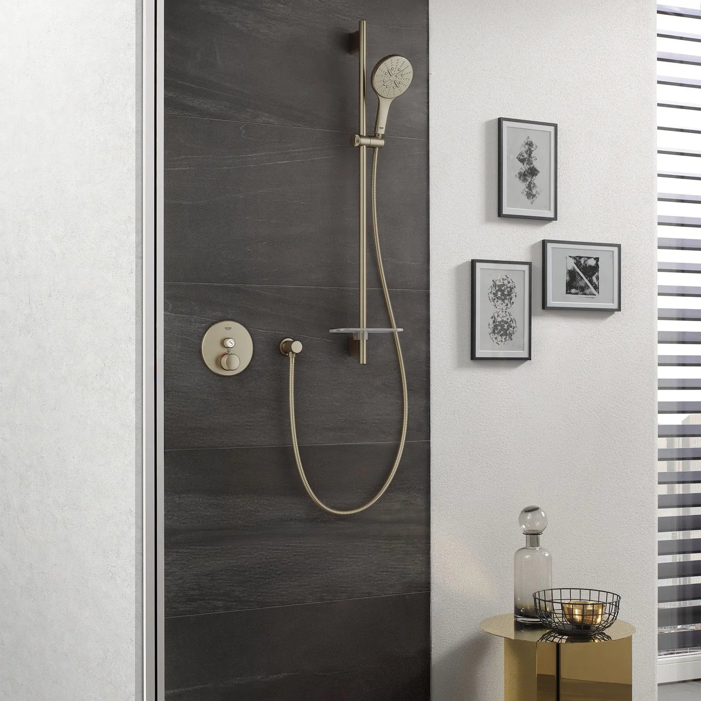 Grohe Rainshower SmartActive 24" Shower Slide Bar Kit - 3 Sprays, 6.6 L/min (1.75 gpm) - 26547
