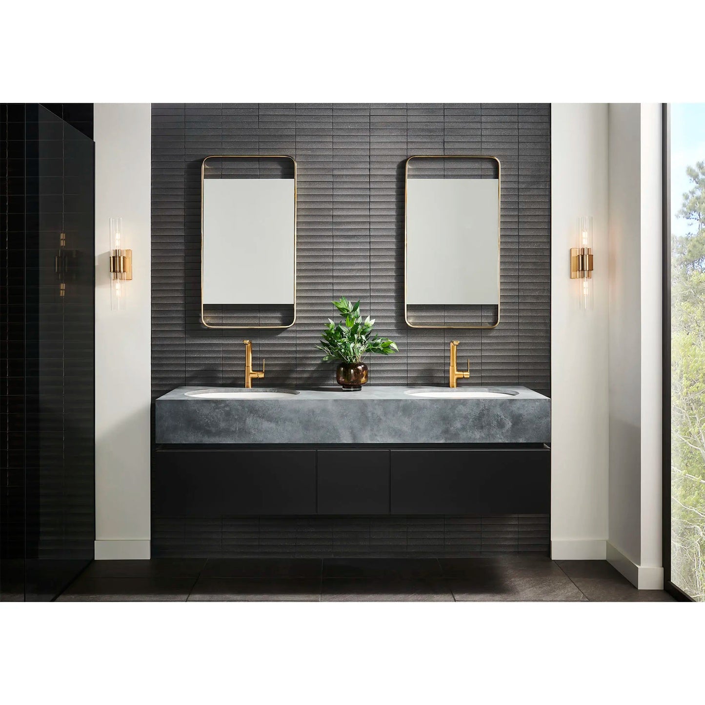 Grohe Lineare Single Hole Single-Handle L-Size Bathroom Faucet 4.5 L/min (1.2 gpm) - 23825