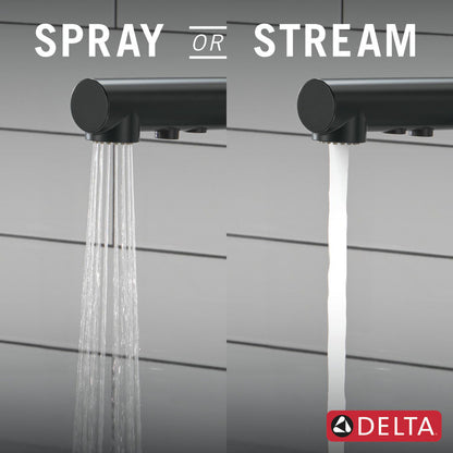 Delta Daneri Single Handle Pull-Out Kitchen Faucet - 16879