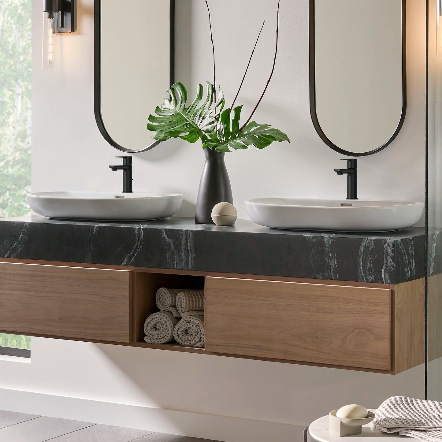 Grohe Lineare Single Hole Single-Handle XS-Size Bathroom Faucet 4.5 L/min (1.2 gpm) - 23824