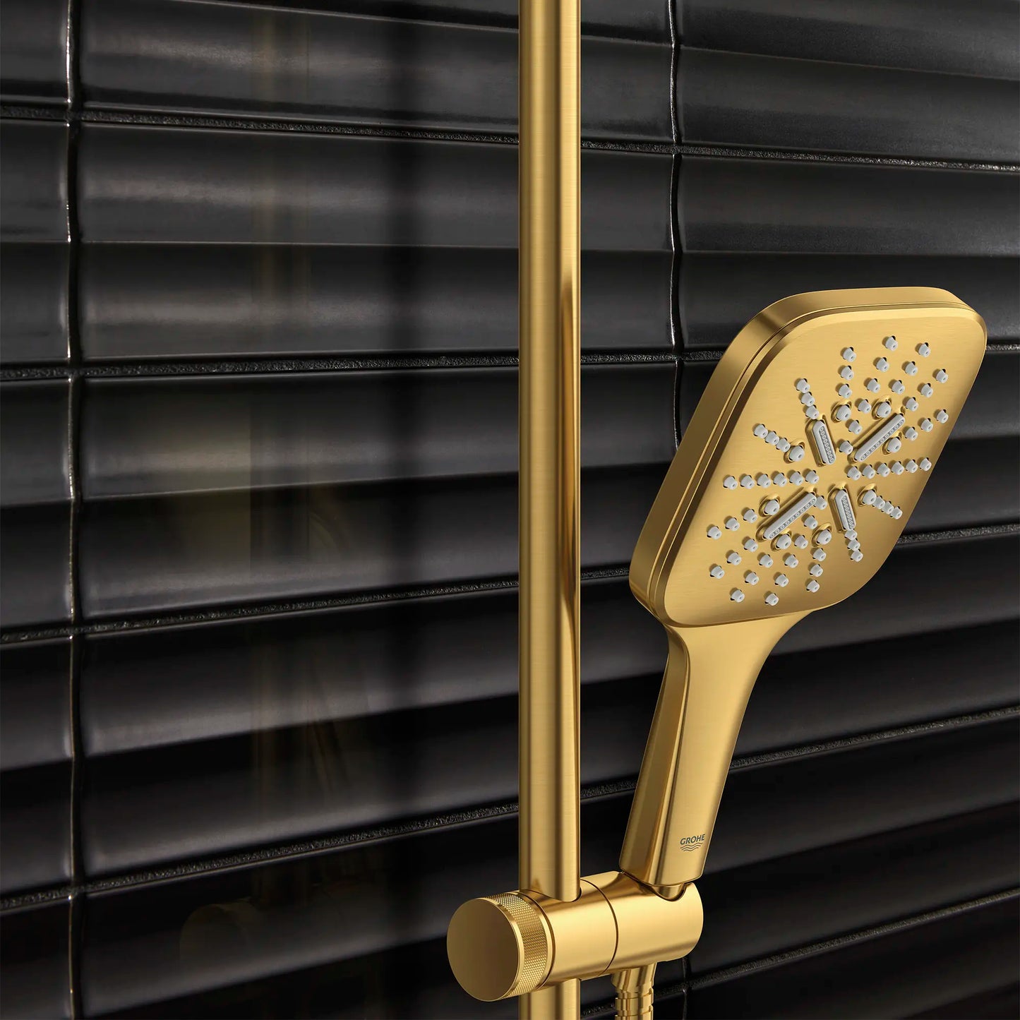 Grohe Rainshower SmartActive Shower Head, 6-1/2" - 3 Sprays, 1.75 GPM (6.6 L/min) - 26797