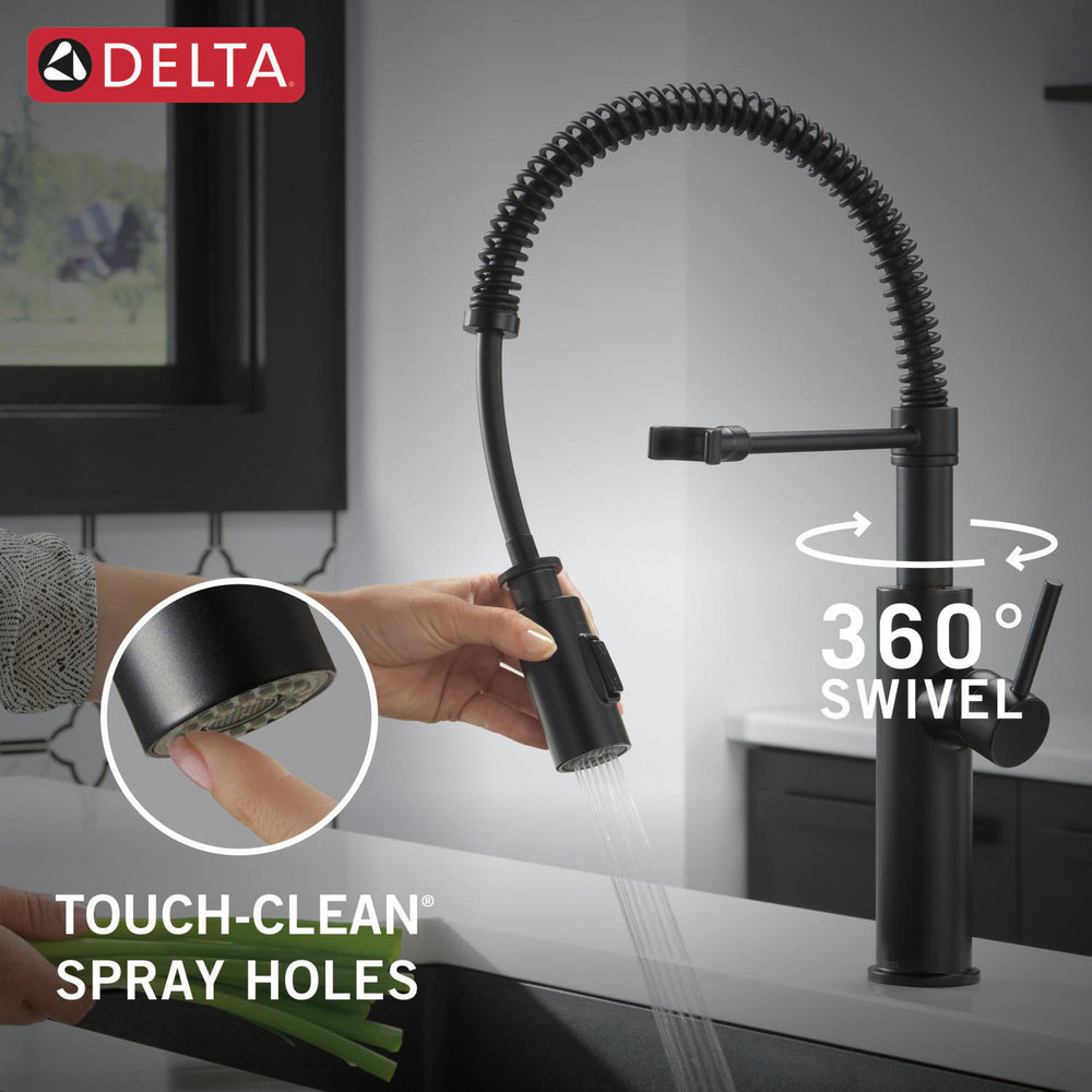 Delta Antoni Single-Handle Pull-Down Spring Kitchen Faucet - 18803