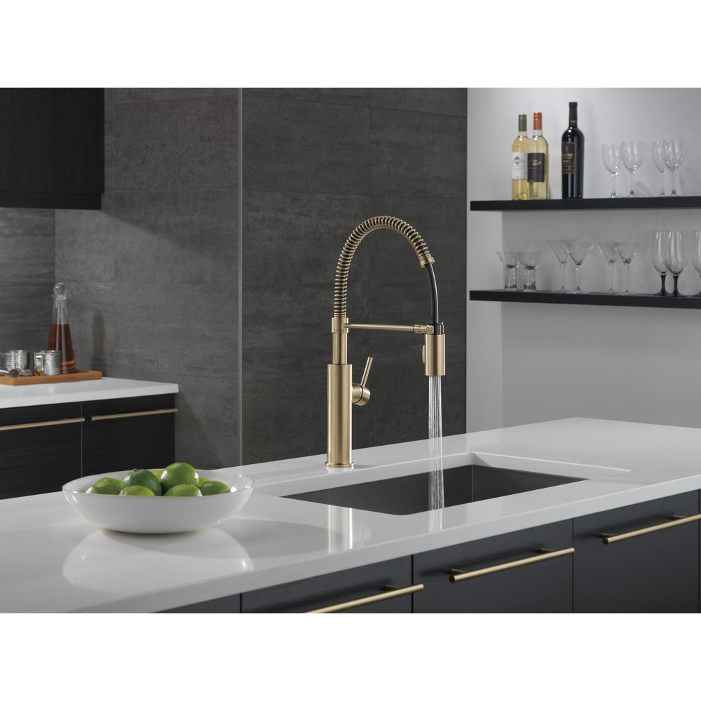 Delta Antoni Single-Handle Pull-Down Spring Kitchen Faucet - 18803