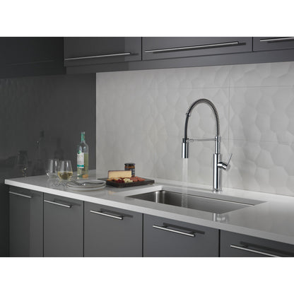 Delta Antoni Single-Handle Pull-Down Spring Kitchen Faucet - 18803