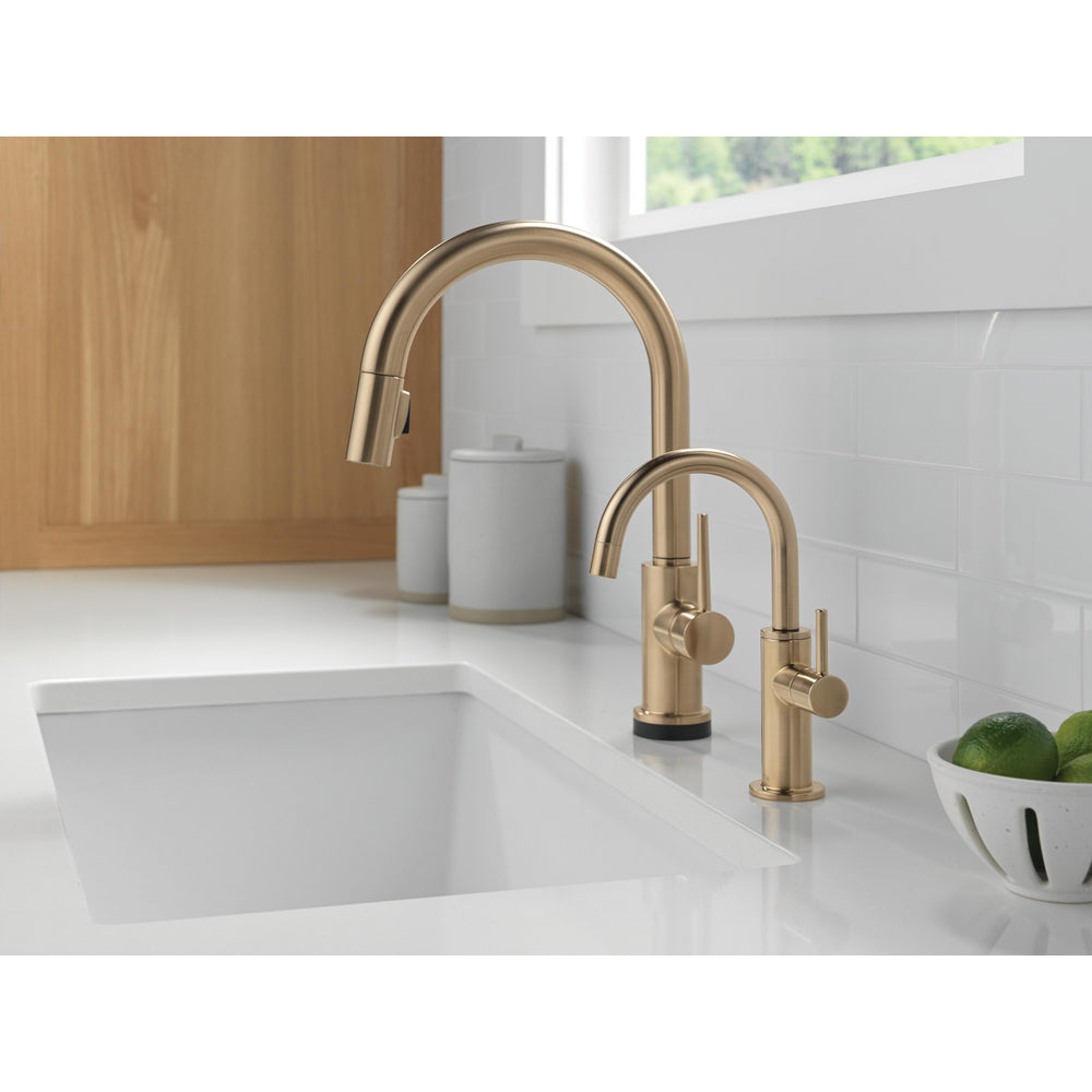 Delta Contemporary Round Beverage Faucet - 1930