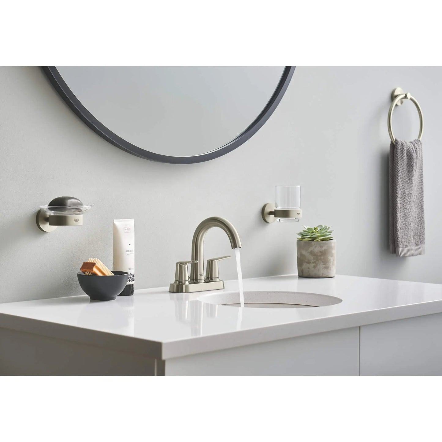Grohe Essentials Soap Dish with Holder - 40444