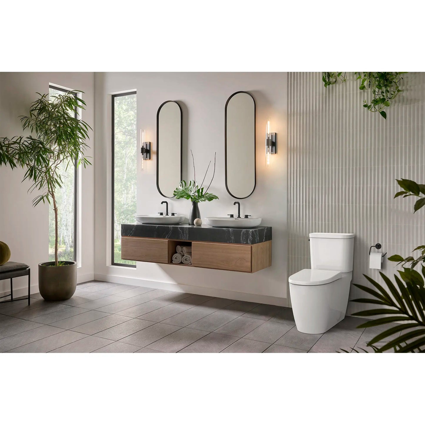 Grohe Essence Two-Piece Right Height Elongated Toilet With Seat 1.28 GPF, Left-Hand Trip Lever