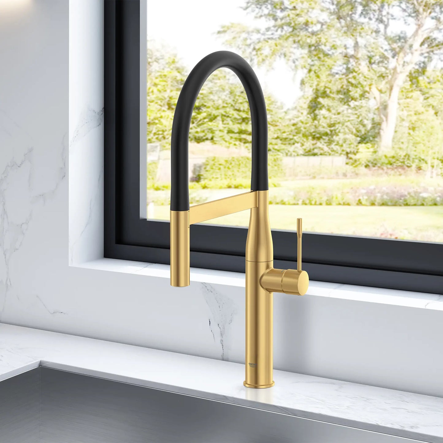 Grohe Essence Single-Handle Semi-Pro Dual Spray Kitchen Faucet (1.75 gpm) - 30295