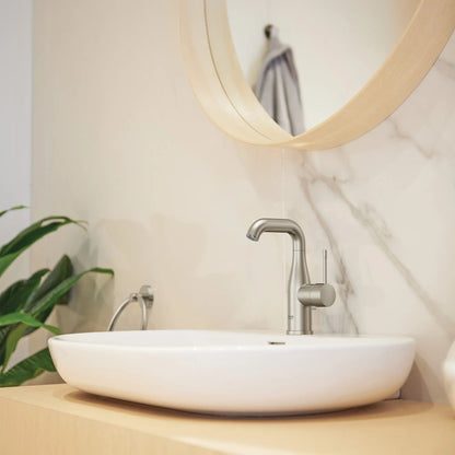 Grohe Essence Single Hole Single-Handle M-Size Bathroom Faucet 4.5 L/min (1.2 gpm) - 23485