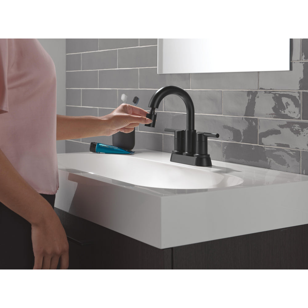 Robinet de salle de bain à tirette Delta Nicoli à poignée double - 25749LF