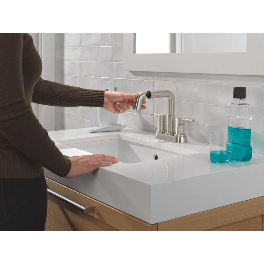 Robinet de salle de bain Delta Nicoli à deux poignées, à bec rétractable, entraxe 20 cm - 25849LF