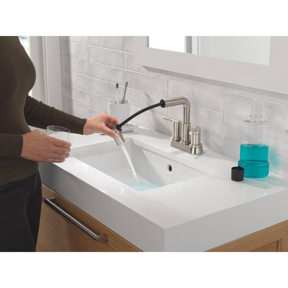 Robinet de salle de bain Delta Nicoli à deux poignées, à bec rétractable, entraxe 20 cm - 25849LF