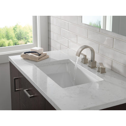 Delta Vero Two Handle Widespread Bathroom Faucet - 3553LF