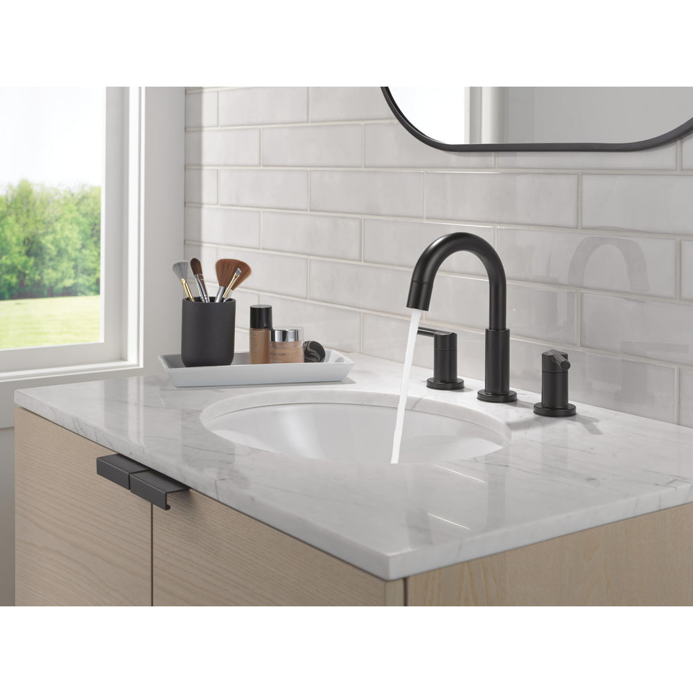 Delta Nicoli Two Handle Widespread Pull-Down Bathroom Faucet - 35749LF
