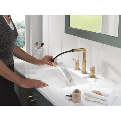 Delta Nicoli Two Handle Widespread Pull-Down Bathroom Faucet