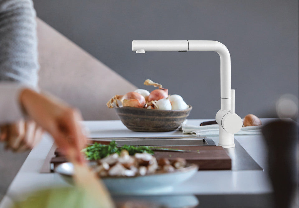 Blanco Linus Pull-Out Dual Spray Kitchen Faucet 1.5 GPM