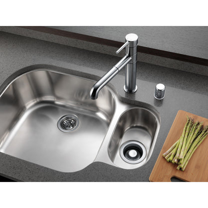 Delta Kitchen Sink Flange and Strainer - 72010