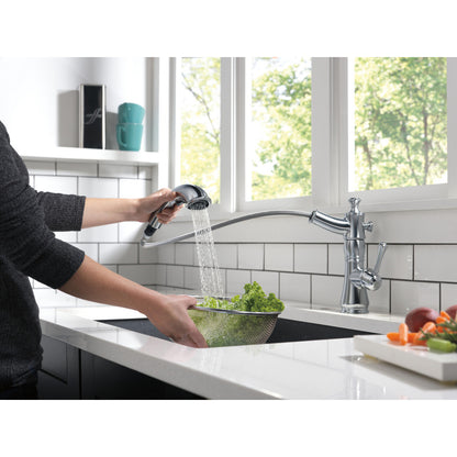 Delta Cassidy Single Handle Pull-Out Kitchen Faucet - 4197
