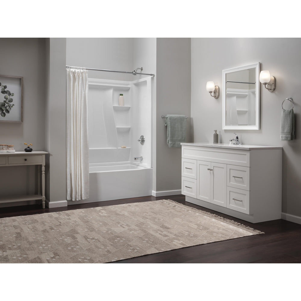 Delta Classic Single Handle Centerset Bathroom Faucet - 520