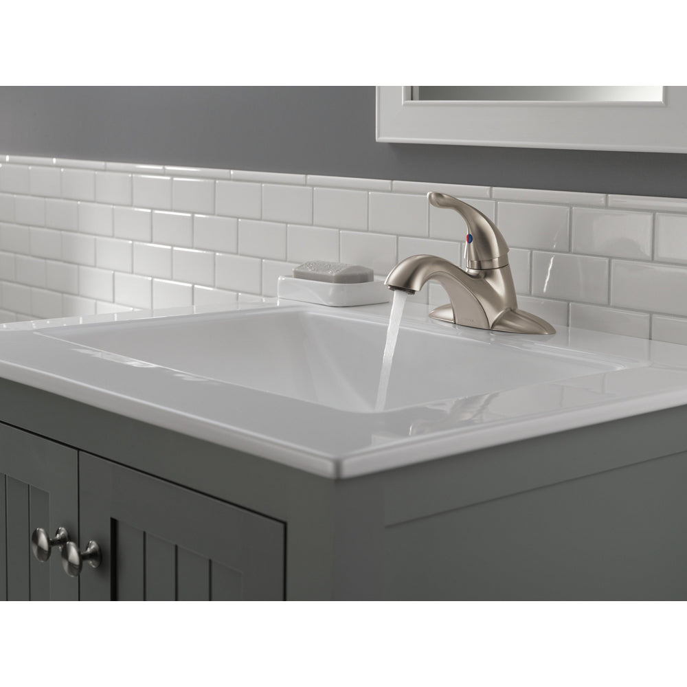Delta Classic Single Handle Centerset Bathroom Faucet - 520
