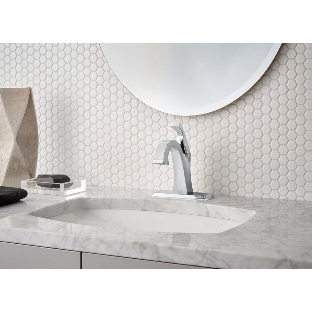 Delta Single Handle Bathroom Faucet - 551