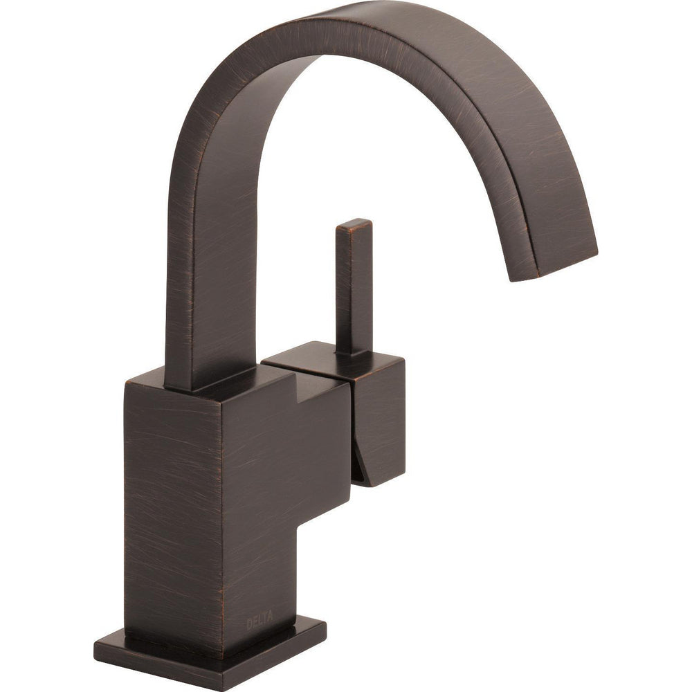 Delta Single Handle Bathroom Faucet - 553LF