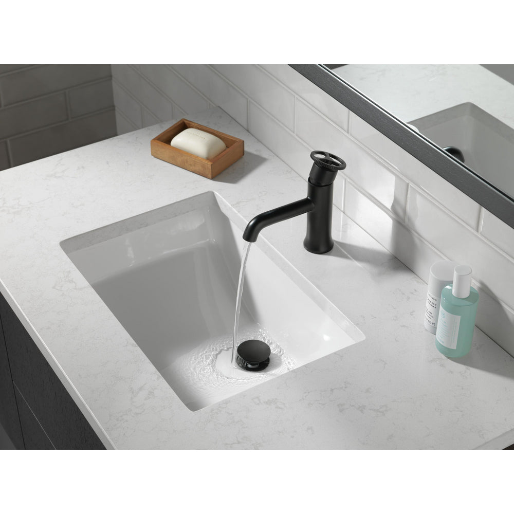 Robinet de salle de bain monotrou Delta Trinsic sans bonde - 558