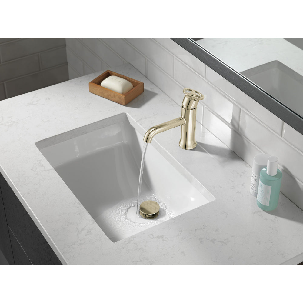 Robinet de salle de bain Delta Trinsic à poignée unique - 558