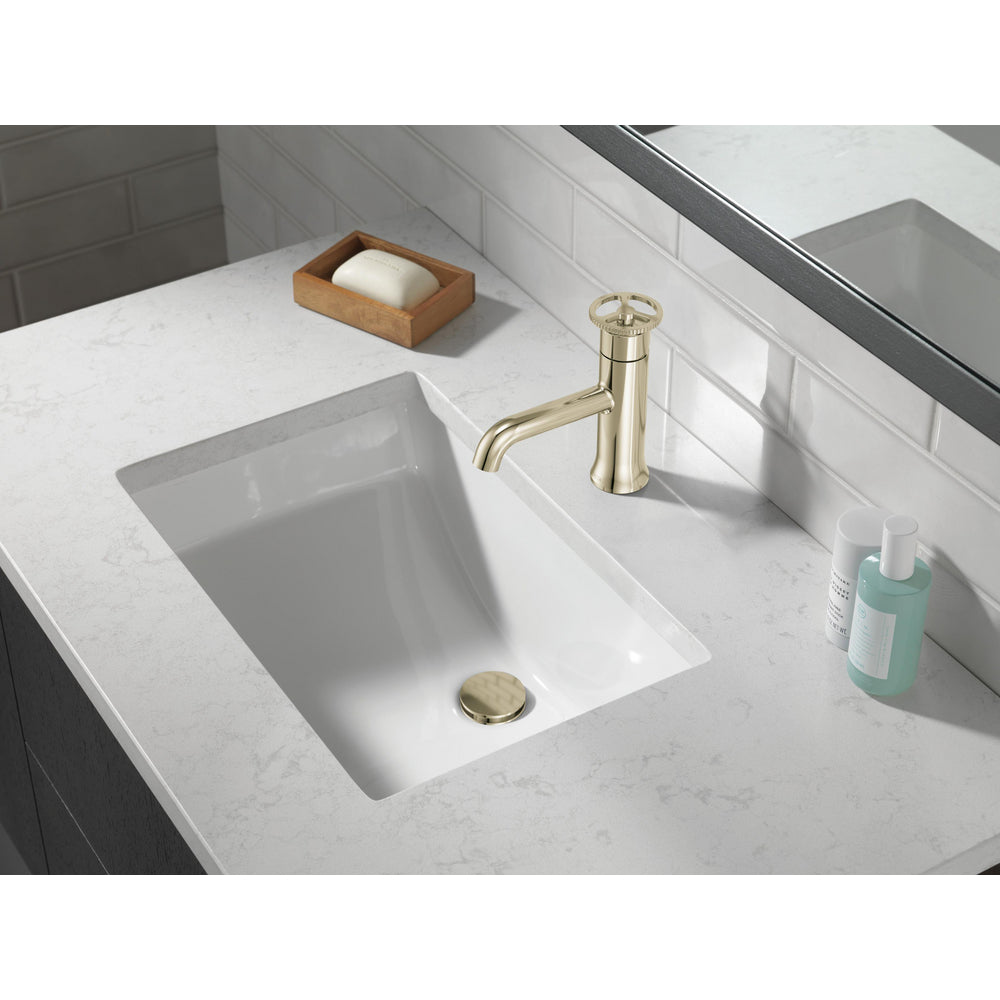 Robinet de salle de bain Delta Trinsic à poignée unique - 558