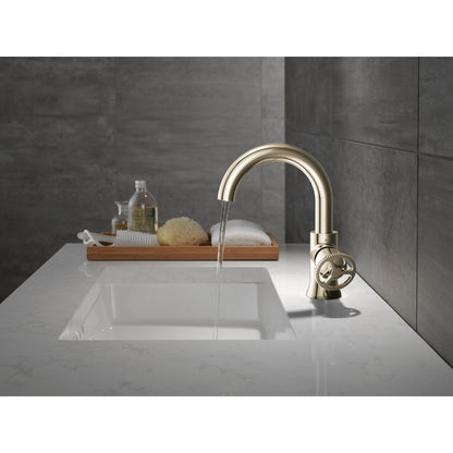 Robinet de salle de bain Delta Trinsic à poignée unique - 558HAR