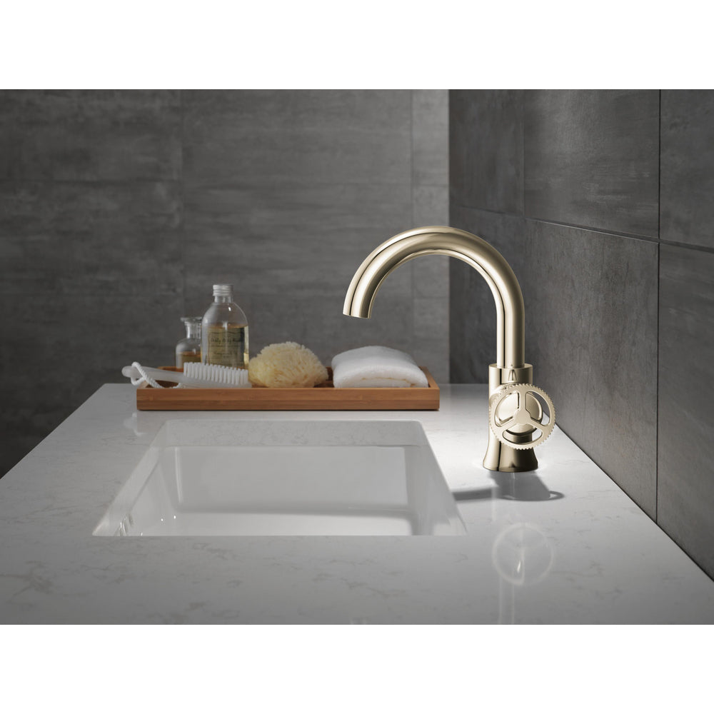 Robinet de salle de bain Delta Trinsic à poignée unique - 558HAR
