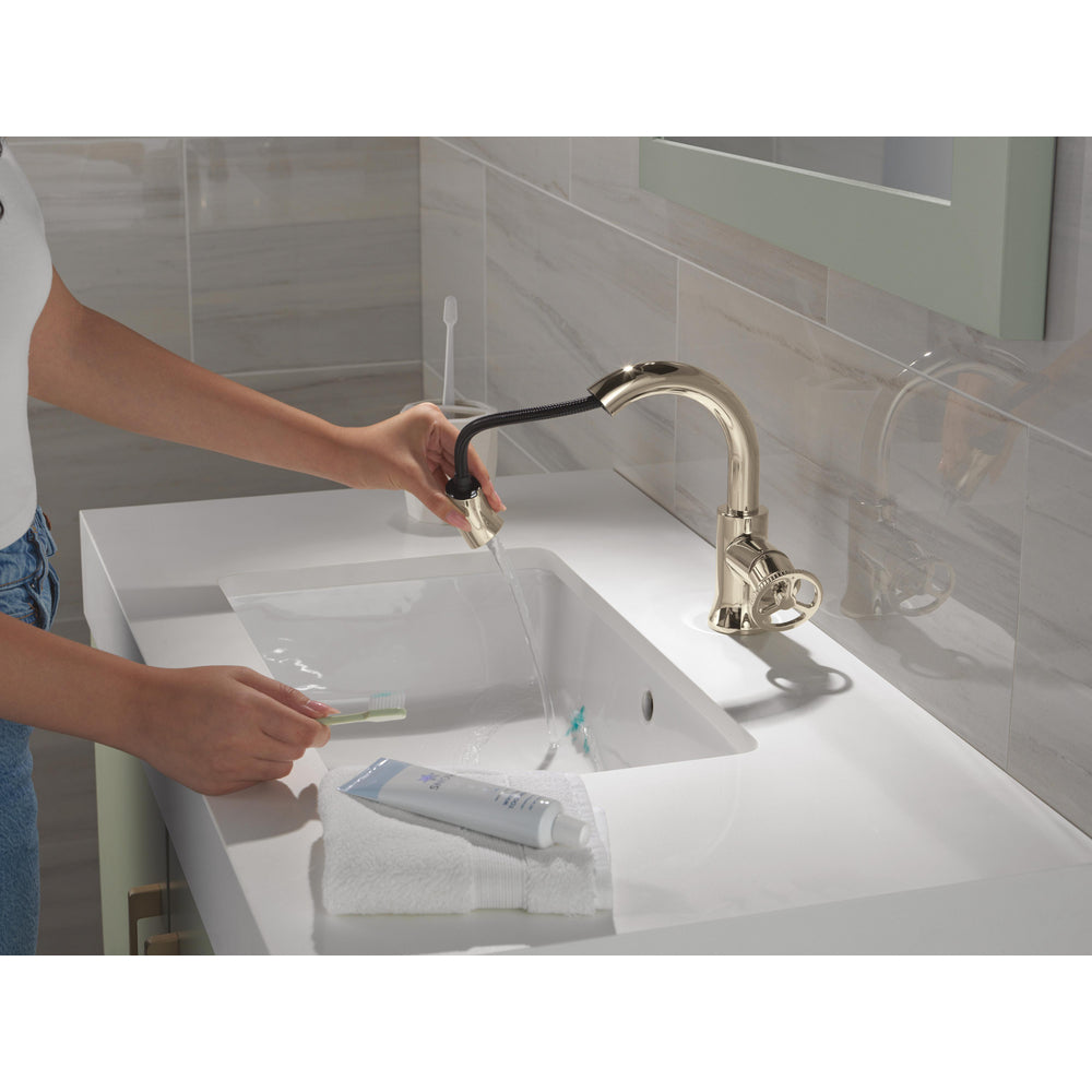 Robinet de salle de bain à poignée unique avec douchette extractible Delta Trinsic - 558HAR-PNPD