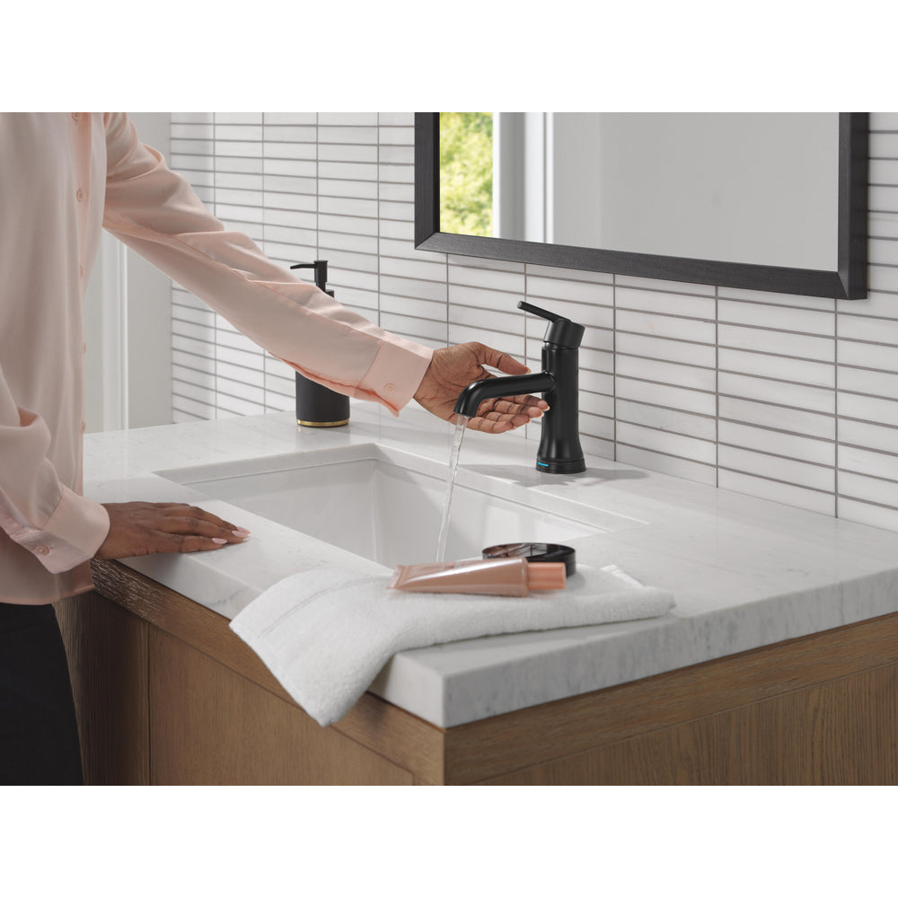 Robinet de salle de bain Delta Trinsic Touch2O avec technologie sans contact - 559TLF