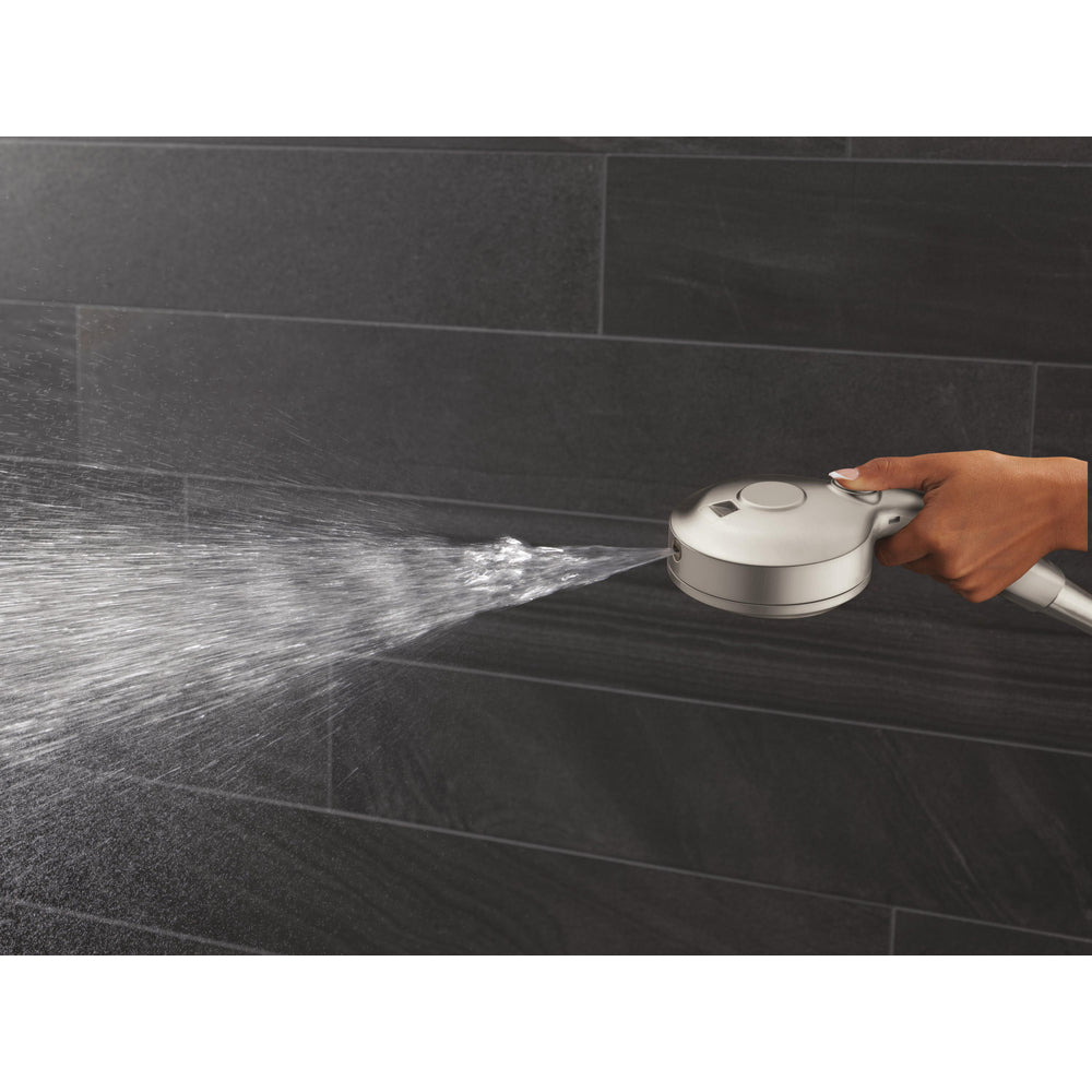 Douche universelle Delta HydroRain à 6 fonctions avec ProClean - 56000